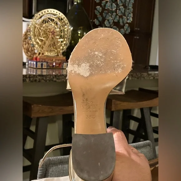 Valentino Garavani Nappa rockstud block heel slingback sandals in gold. - Picture 9 of 12